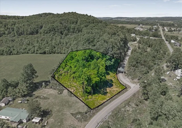 2nd image of 0 Poplar Lot 54 Dr, Sweetwater, TN 37874 | MLS# 3516025