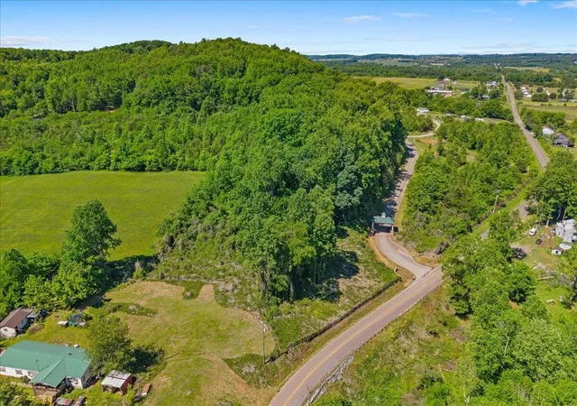 3rd image of 0 Poplar Lot 54 Dr, Sweetwater, TN 37874 | MLS# 3516025