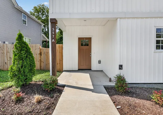 Listing Photo 4 - Condo for sale in building located at 557a Pemberton St, Gallatin, TN 37066