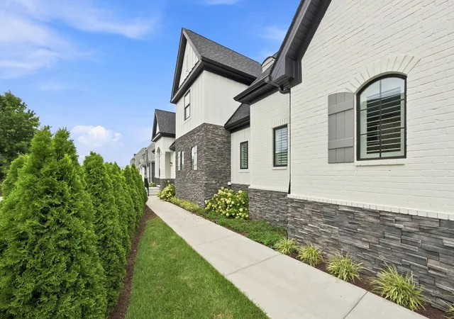 Photo 1 of Townhouse for sale at 506 Flag Ct Pvt, Gallatin, TN 37066 | MLS# 3514299 | Listing updated on 2026-08-17