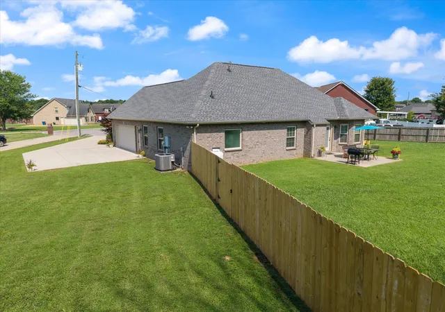 Photo 3 of Single family home for sale at 100 Cumulus Ct, Murfreesboro, TN 37127 | MLS# 3311689 | Listing updated on 2026-09-22