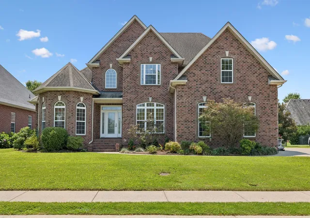 Single family home for sale at 3317 Geneva Dr, Murfreesboro, TN 37128 | MLS# 3311587