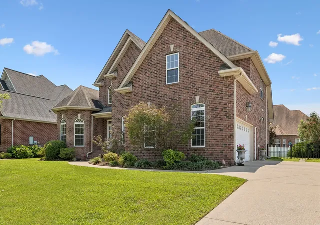 Photo 3 of Single family home for sale at 3317 Geneva Dr, Murfreesboro, TN 37128 | MLS# 3311587 | Listing updated on 2026-10-19