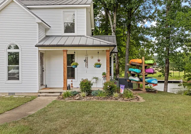 Photo 4 of Single family home for sale at 385 County Rd 416, Killen, AL 35645 | MLS# 3333911 | Listing updated on 2026-08-06