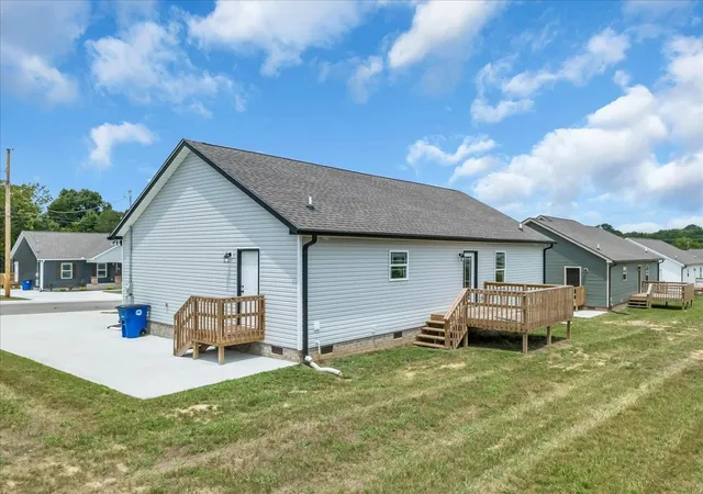 Photo 4 of Single family home for sale at 109 Demombreum Cir, Shelbyville, TN 37160 | MLS# 3311807 | Listing updated on 2026-07-31
