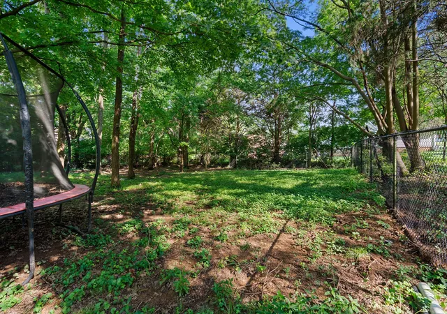 20th image of 4059 Lake Pkwy, Hermitage, TN 37076 | MLS# 3336019