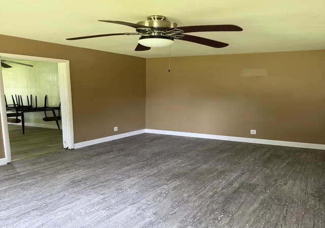 2nd image of 6 Greer Ct #6, Charlotte, TN 37036 | MLS# 3501026