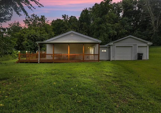 3rd image of 3838 Old State Rd, Hampshire, TN 38461 | MLS# 3311659