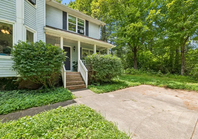 Photo 2 of Single family home for sale at 2705 Buckner Rd, Thompsons Station, TN 37179 | MLS# 3333640 | Listing updated on 2026-08-09
