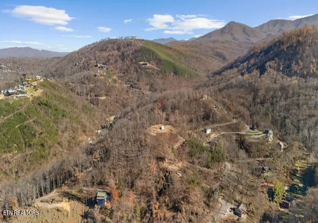 29th image of 667 Turkey Nest Rd, Gatlinburg, TN 37738 | MLS# 3311637