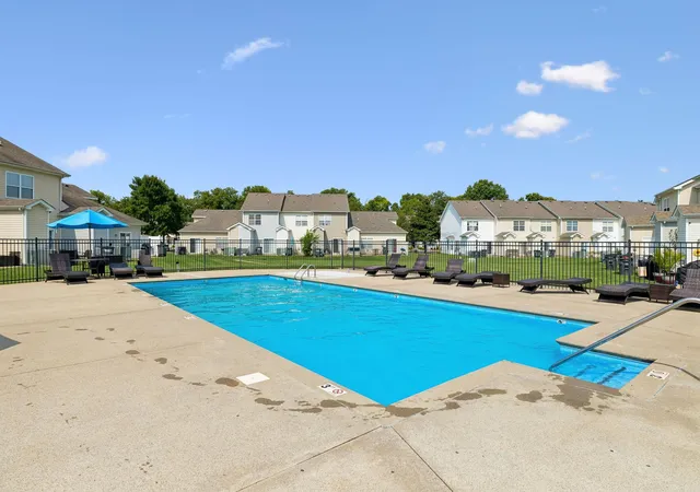 Photo 4 of Townhouse for sale at 302 Sam Houston Cir, Clarksville, TN 37040 | MLS# 3509886 | Listing updated on 2026-10-08