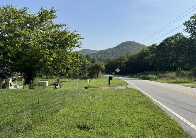 5th image of 417 Defeated Creek Hwy, Carthage, TN 37030 | MLS# 3311657