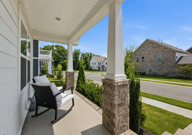 3rd image of 1143 Crisp Springs Dr, Franklin, TN 37064 | MLS# 3311683