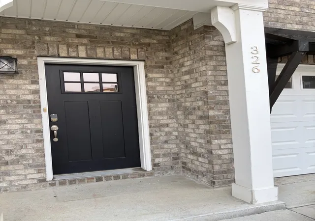 Photo 3 of Townhouse for sale at 326 Banbury Dr, Gallatin, TN 37066 | MLS# 3311677 | Listing updated on 2026-09-25