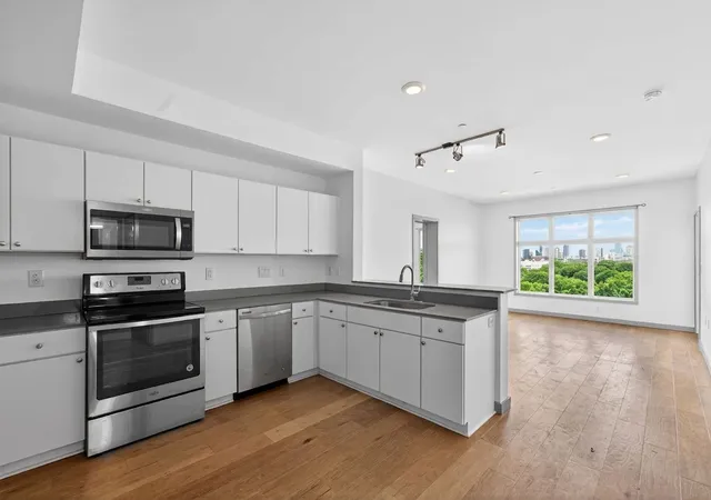 Photo 3 of Condo for sale at 400 Herron Dr #421, Nashville, TN 37210 | MLS# 3311676 | Listing updated on 2026-08-26