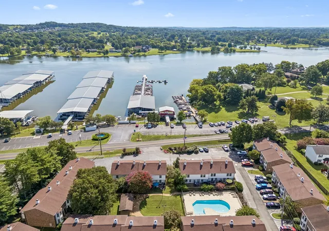 Photo 1 of Townhouse for sale at 250 Sanders Fry Rd #50, Hendersonville, TN 37075 | MLS# 3312489 | Listing updated on 2026-10-09