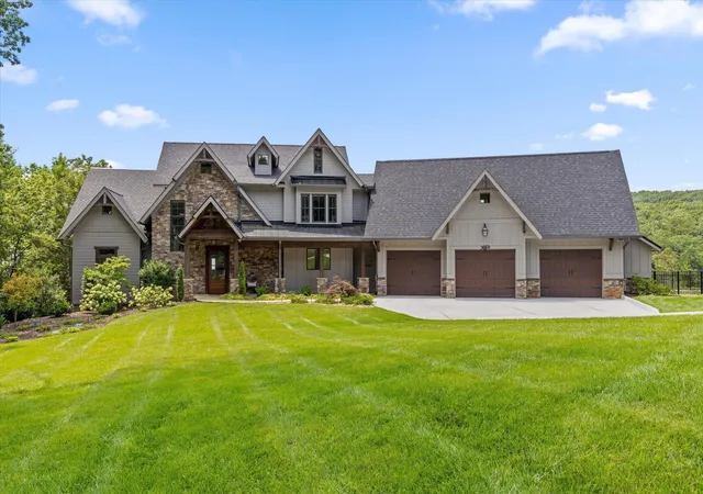 1st image of 8044 Mountain Laurel Trail #(8), Signal Mountain, TN 37377 | MLS# 3311700