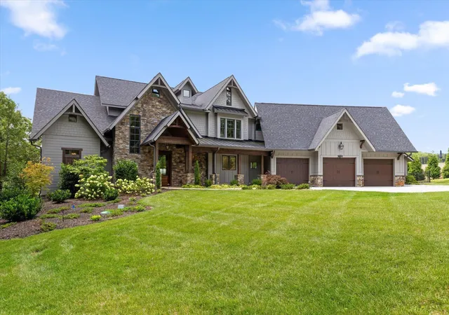 2nd image of 8044 Mountain Laurel Trail #(8), Signal Mountain, TN 37377 | MLS# 3311700