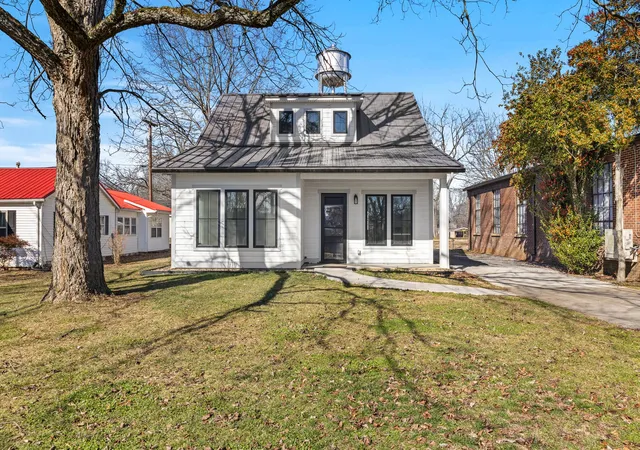 1st image of 103 E Main Street, Englewood, TN 37329 | MLS# 3311737