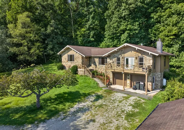 2nd image of 2410 Browns Mill Rd, Cookeville, TN 38506 | MLS# 3312201