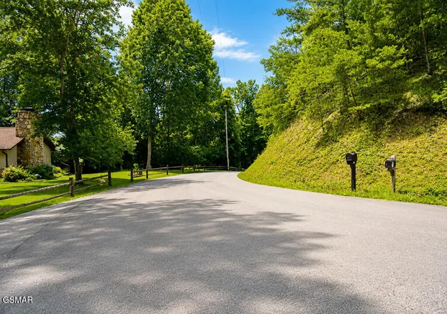 4th image of 53 Hid View Street Street, Pigeon Forge, TN 37863 | MLS# 3311791