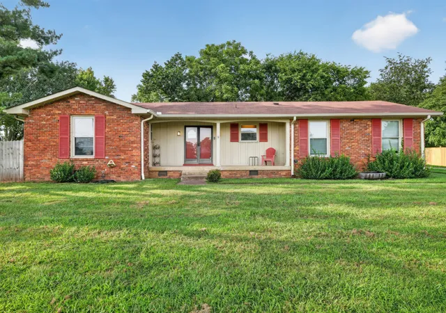 3rd image of 108 Savely Dr, Hendersonville, TN 37075 | MLS# 3319012