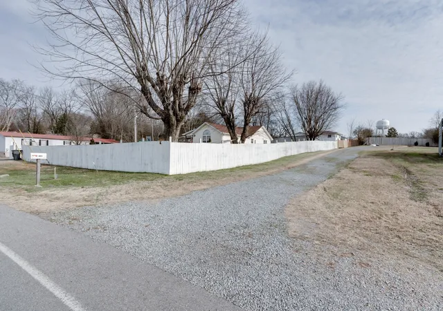 32nd image of 5107 Austin Peay Hwy, Westmoreland, TN 37186 | MLS# 3319177