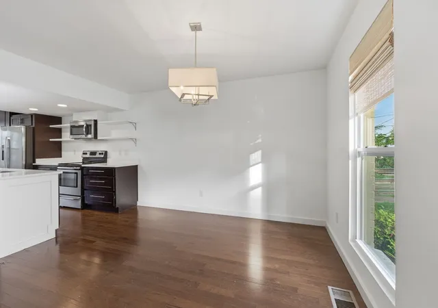Photo 3 of Townhouse for sale at 126c Fern Ave, Nashville, TN 37207 | MLS# 3319148 | Listing updated on 2026-08-16