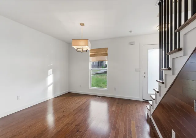 Photo 4 of Townhouse for sale at 126c Fern Ave, Nashville, TN 37207 | MLS# 3319148 | Listing updated on 2026-08-16