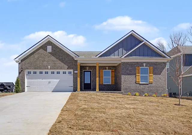 2nd image of 1369 English Oak Dr, Clarksville, TN 37043 | MLS# 3318691
