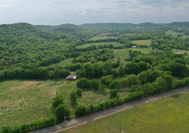 2nd image of 0 Delina Boonshill Rd, Petersburg, TN 37144 | MLS# 3312104