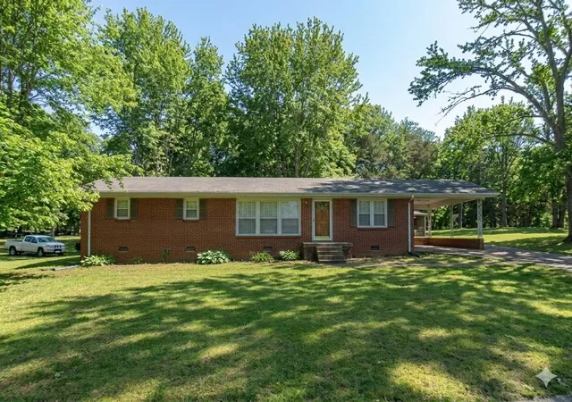 1st image of 740 Driver Cir, Hartsville, TN 37074 | MLS# 3311979