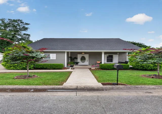 2nd image of 110 Edison St, Mc Minnville, TN 37110 | MLS# 3320344