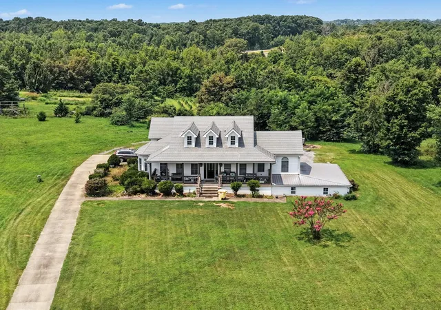 Single family home for sale at 7575 S Harpeth Rd, Primm Springs, TN 38476 | MLS# 3314378