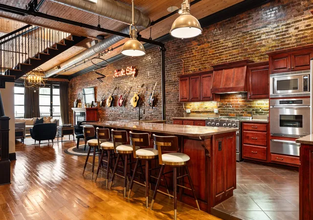 5th image of 207 3Rd Ave N #602, Nashville, TN 37201 | MLS# 3520532