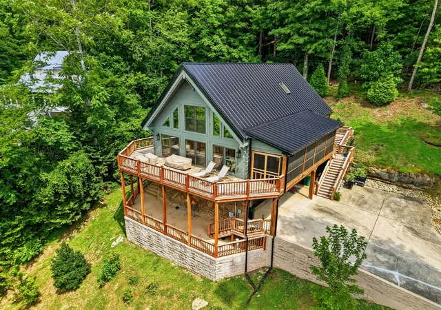 Photo 2 of Single family home for sale at 150 Dakota Ln, Smithville, TN 37166 | MLS# 3312599 | Listing updated on 2026-10-07