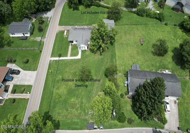 2nd image of 2330 Mitchell Ave, Maryville, TN 37804 | MLS# 3312158