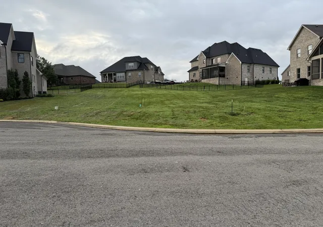 2nd image of 102 Wherry Ct, Hendersonville, TN 37075 | MLS# 3500965