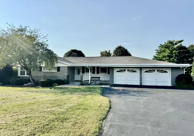 1st image of 101 Knob Cir, Hendersonville, TN 37075 | MLS# 3513352