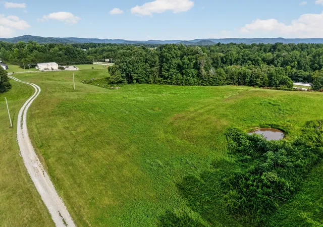 Single family home for sale at 240 Hash Ln, Rock Island, TN 38581 | MLS# 3312190