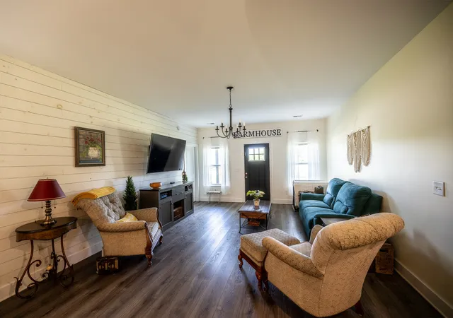 5th image of 1004 Breeden Rd, Charlotte, TN 37036 | MLS# 3312415