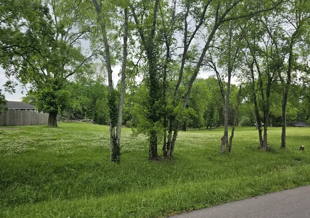 Photo 1 of Land for sale at 198 Cranwill Dr, Hendersonville, TN 37075 | MLS# 3312249 | Listing updated on 2026-08-22