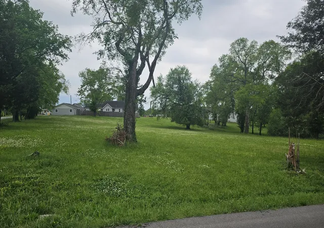 Photo 3 of Land for sale at 198 Cranwill Dr, Hendersonville, TN 37075 | MLS# 3312249 | Listing updated on 2026-08-22