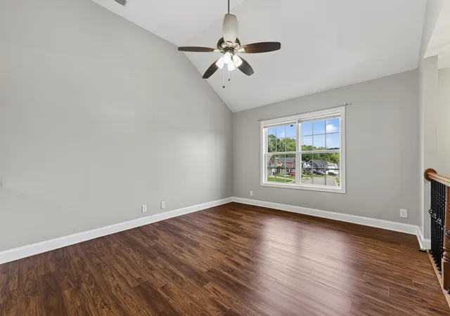 Photo 3 of Single family home for sale at 2885 Teakwood Dr, Clarksville, TN 37040 | MLS# 3312280 | Listing updated on 2026-09-04