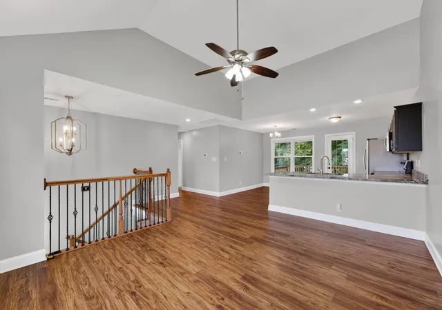 Photo 4 of Single family home for sale at 2885 Teakwood Dr, Clarksville, TN 37040 | MLS# 3312280 | Listing updated on 2026-09-04