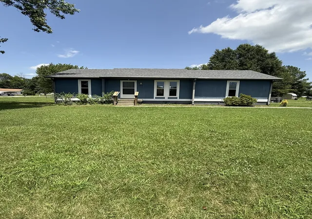 1st image of 1524 Winding Way Cir, Gallatin, TN 37066 | MLS# 3516457