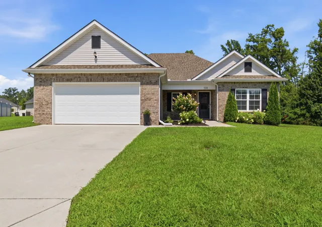 2nd image of 139 Pinnacle Point Ln, Tullahoma, TN 37388 | MLS# 3335374