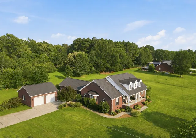 4th image of 549 Lee Ln, Huntland, TN 37345 | MLS# 3316088