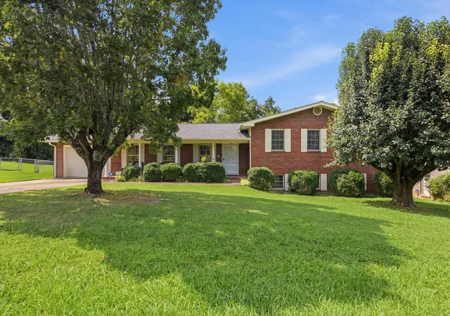 1st image of 54 Kriswood Dr, Rossville, GA 30741 | MLS# 3312294