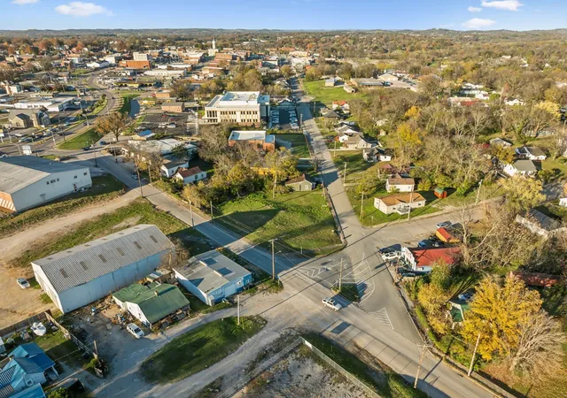 24th image of 1124 Woodland St, Columbia, TN 38401 | MLS# 3321965